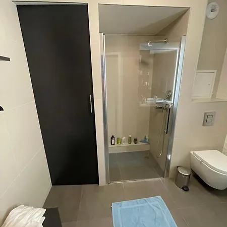 Lägenhet Cosy 48m Near La Villette *